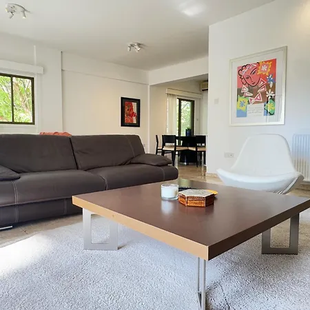 Stasandrou Center * ניקוסיה