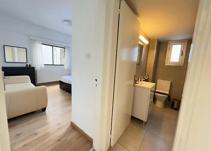 Stasandrou Center * 尼科西亚